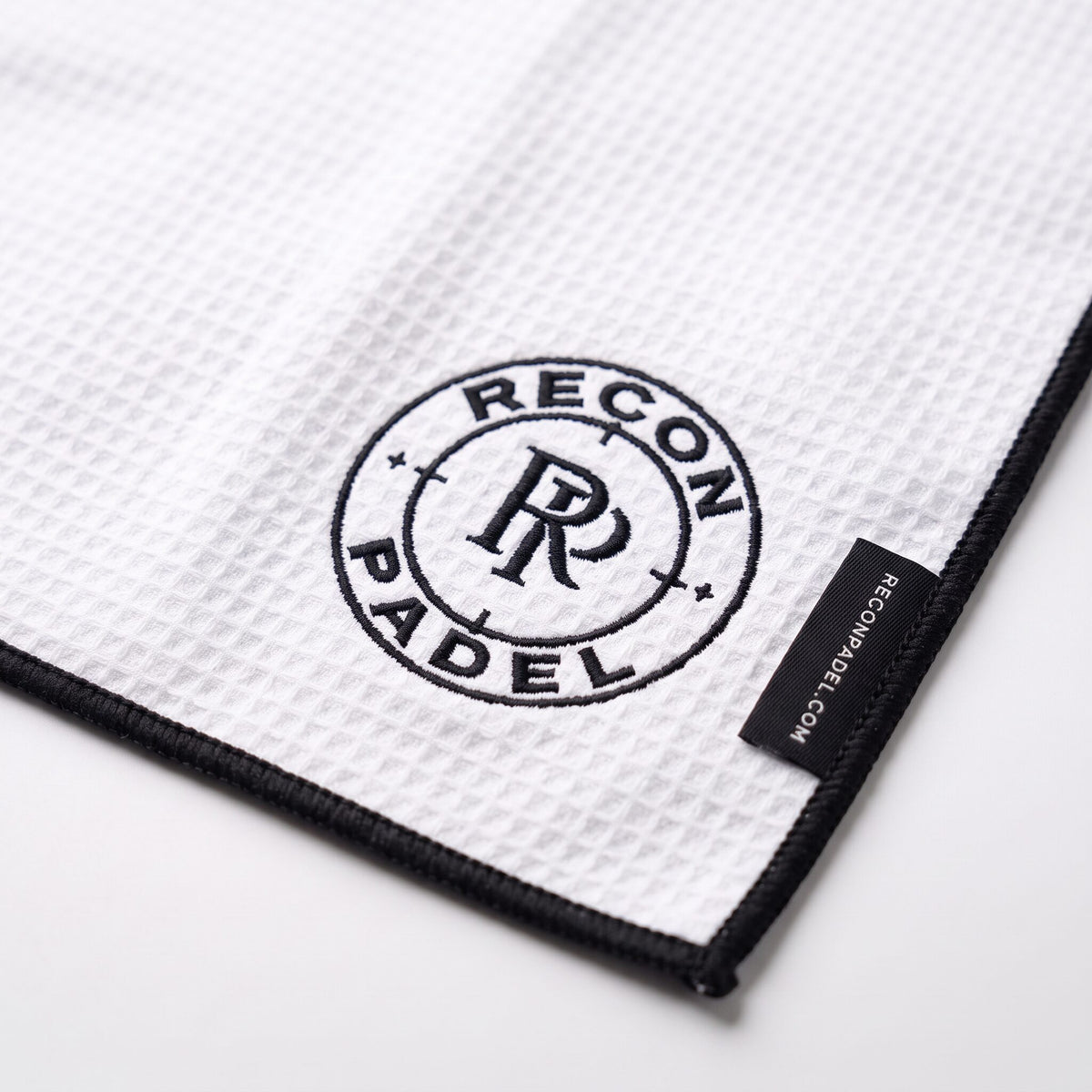 The Magnetic Towel